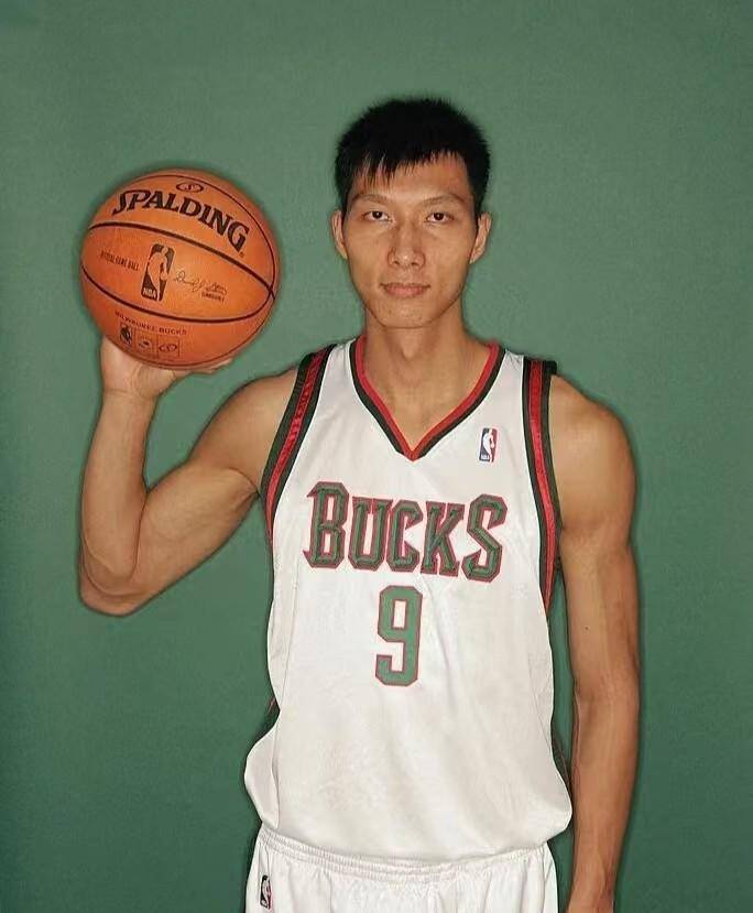 开云体育APP下载-关于勇士绝杀福建队，易建联统治全场的信息