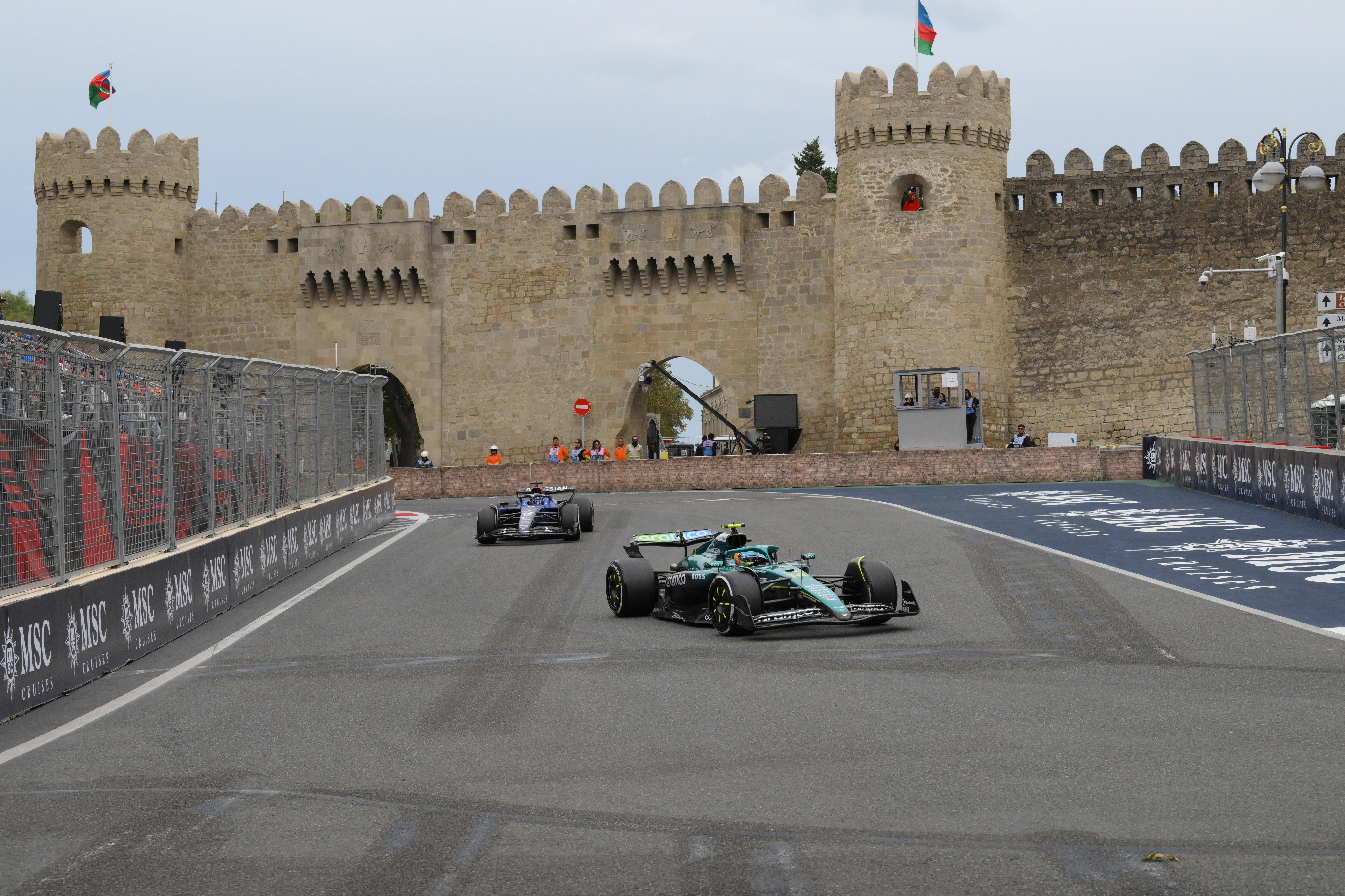 开云体育官网-红牛车队翻盘迈凯伦，阿隆索高光表现