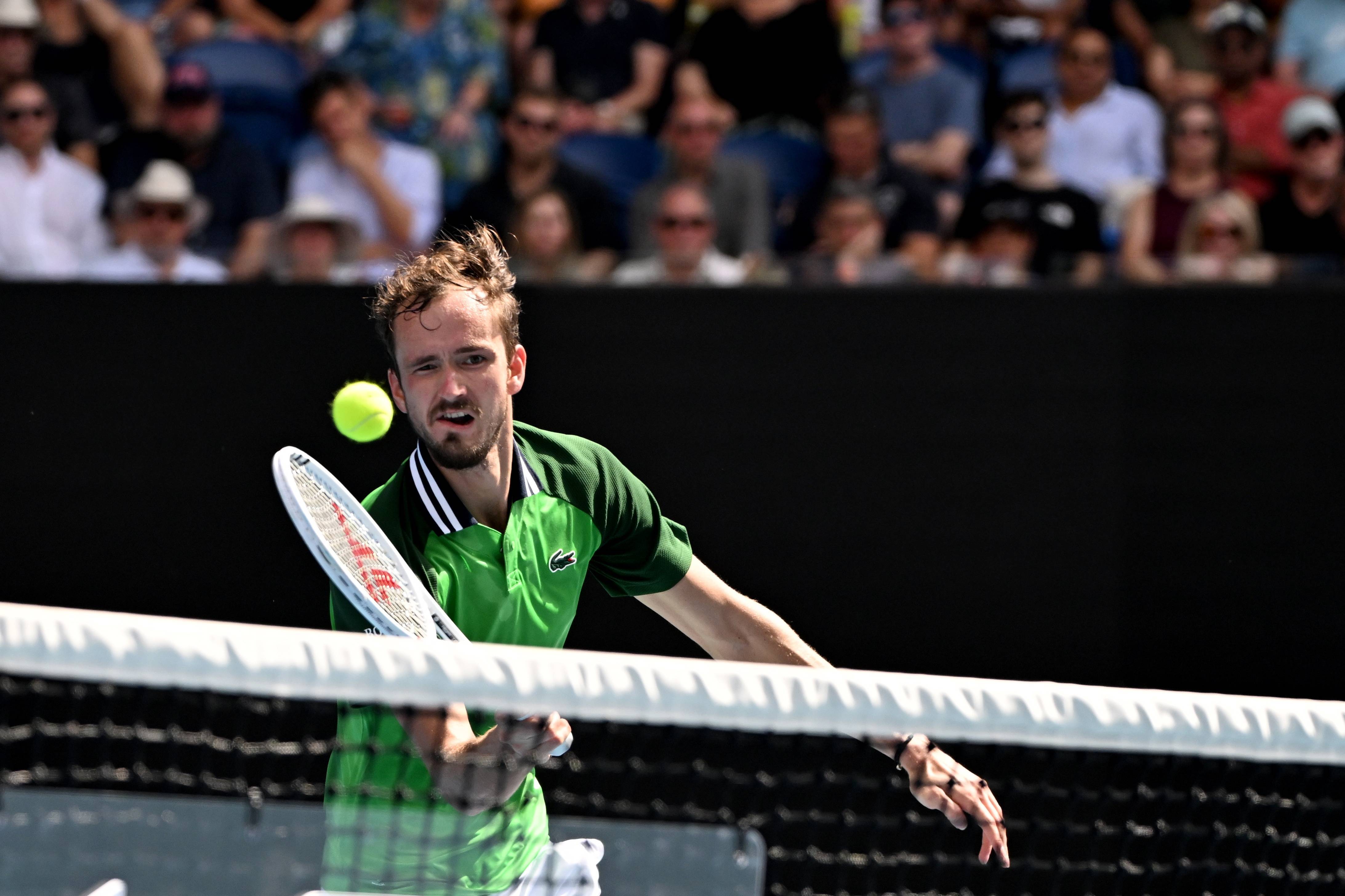 澳网翻盘温网,梅德韦杰夫高光表现 澳网翻盘温网,梅德韦杰夫高光表现