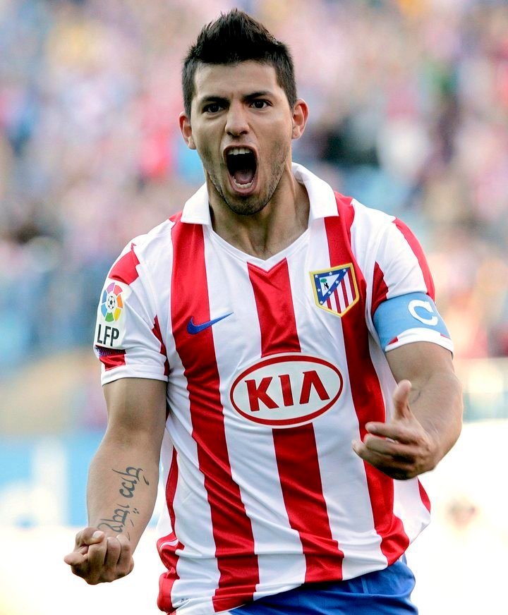 开云体育在线-巴西险胜巴萨，阿圭罗高光表现